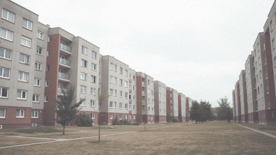 Jakie są kryteria dochodowe dla osób starających się o mieszkanie komunalne?