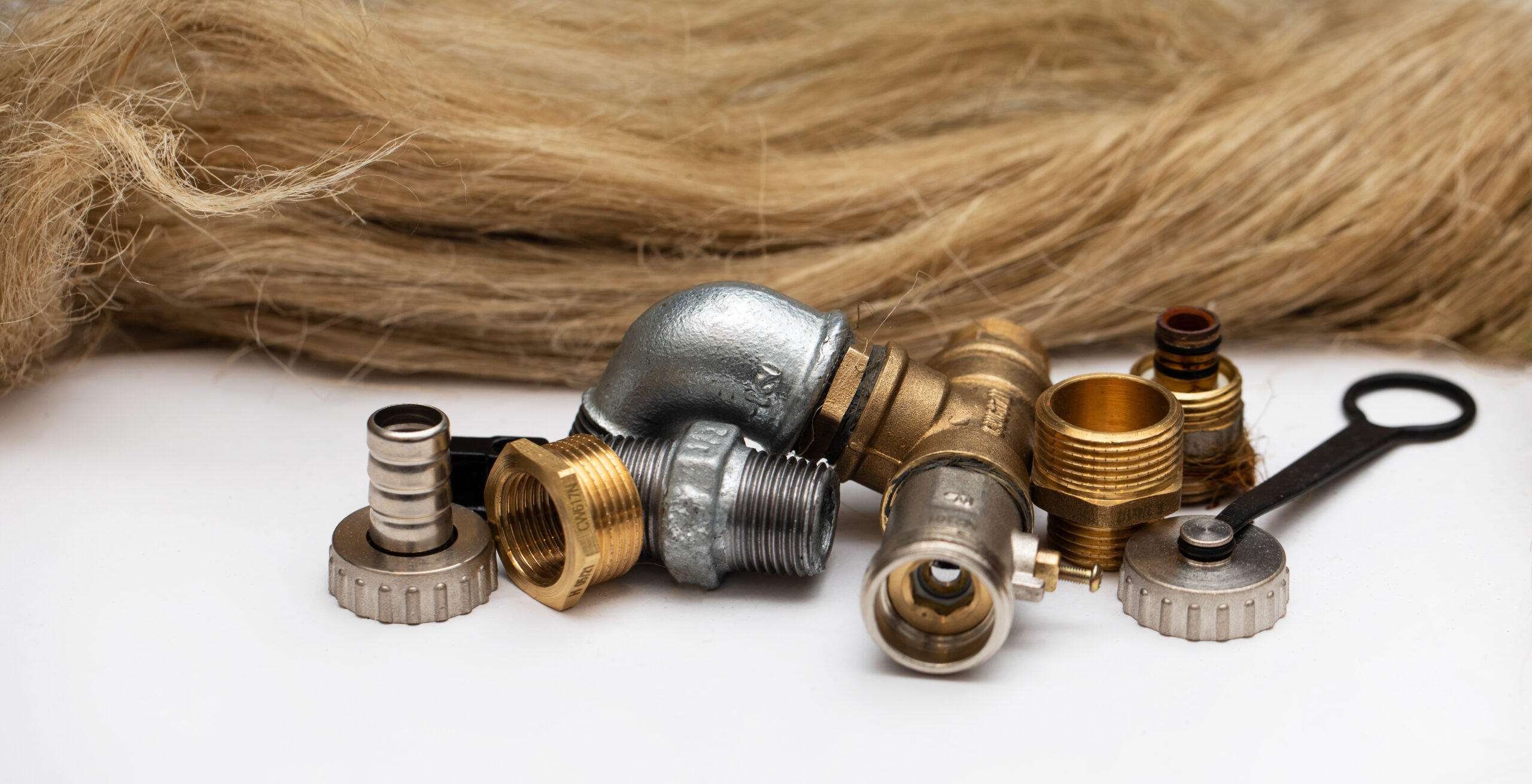 Jak wybrać odpowiedni zawór odcinający i konsolę do wodomierza?