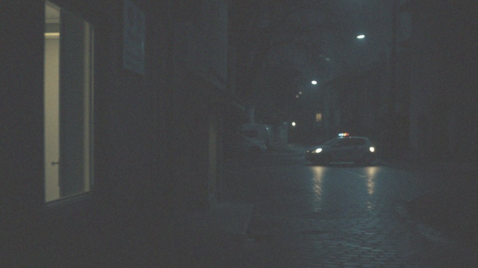 Anonimowe zgłoszenie zakłócania ciszy nocnej – jak to zrobić?