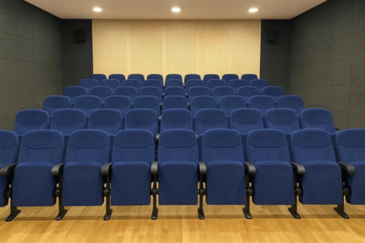 Kameralny koncert musicalowy w AZYLu na Smolnej z Jakubem Wocialem i Anną Ozner