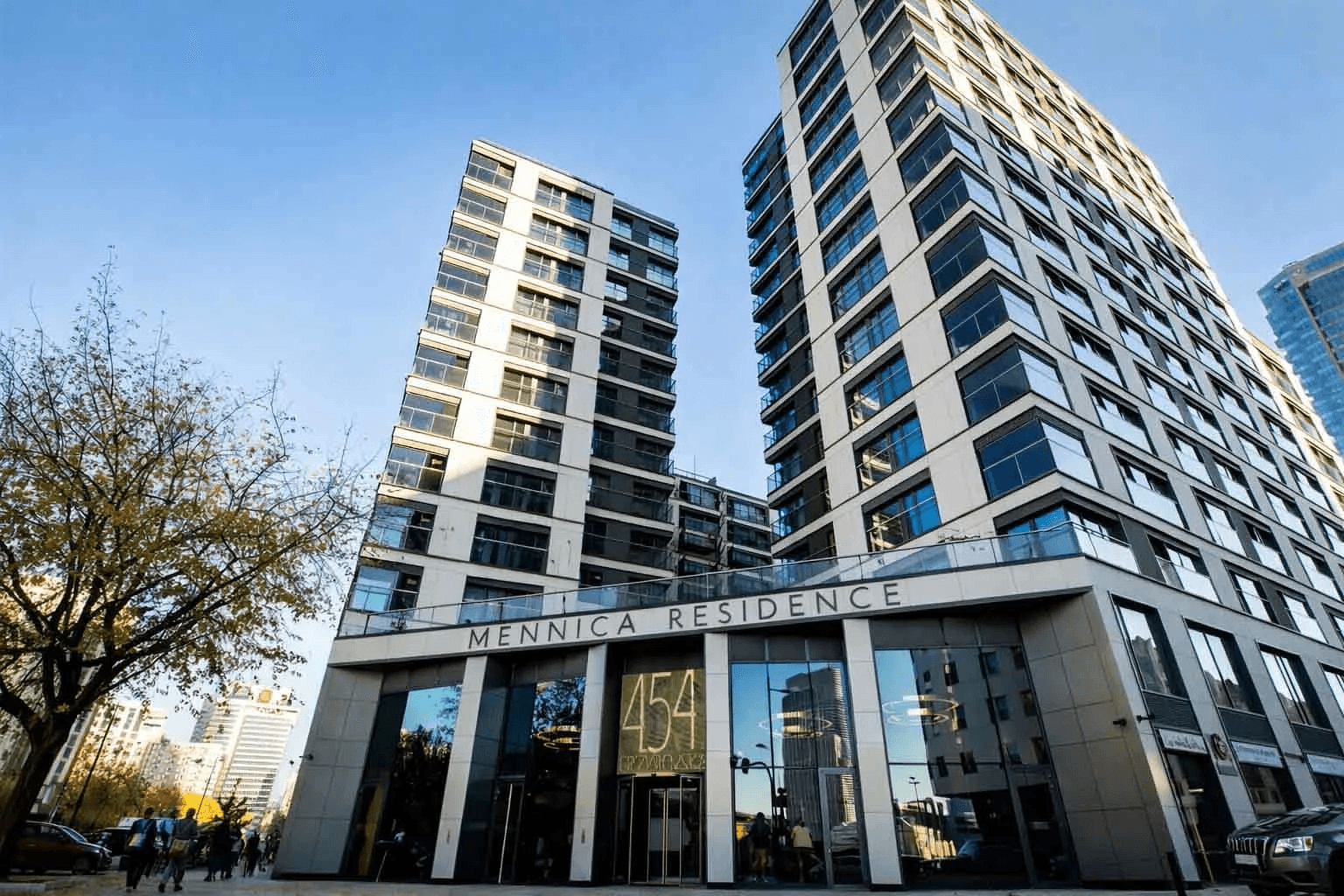 Modele inwestycyjne w nowym centrum Warszawy: Mennica Residence i Grzybowska 43a