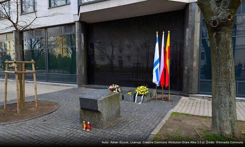 Pomnik Szmula Zygielbojma w Warszawie