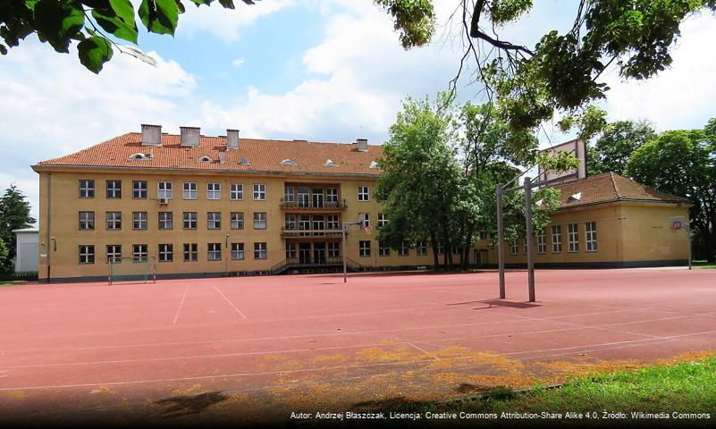 XXXIX Liceum Ogólnokształcące im. Lotnictwa Polskiego w Warszawie